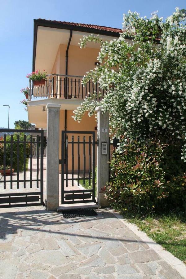 A Letto Nell'Arte Apartment Ascoli Piceno Exterior foto
